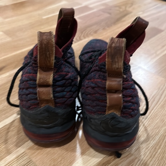 Lebron 15 new hights - Picture 2 of 3